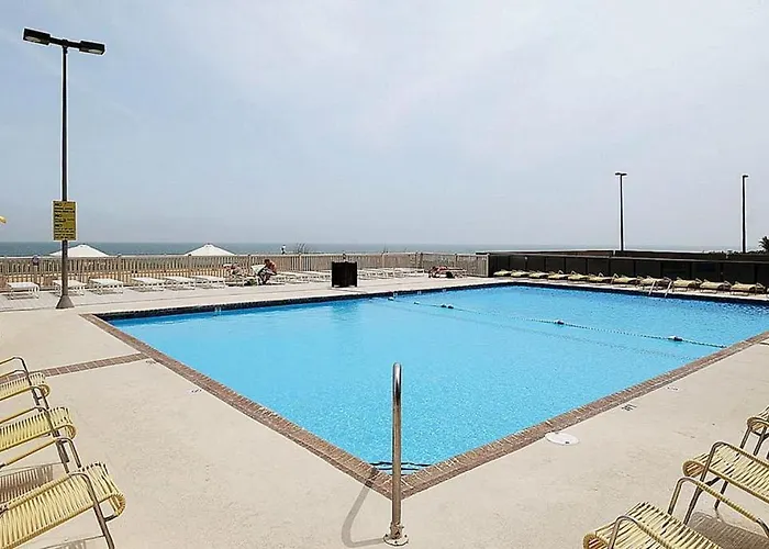 Holiday home Bright Waterfront With Balcony Incredible Views Pools & Gym